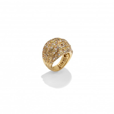 Anello in oro giallo e diamanti fancy