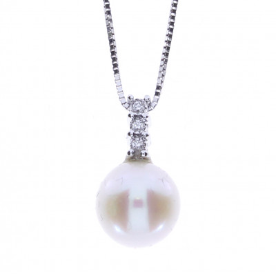 Collana oro bianco diamanti e perla