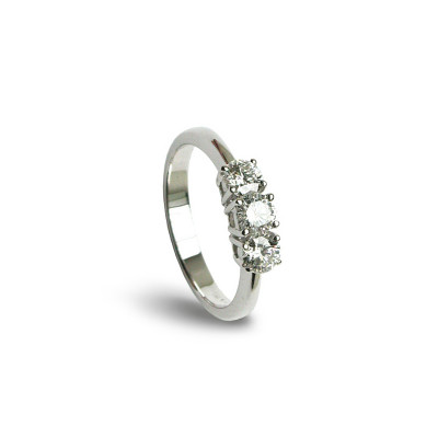 Anello Veramore in oro bianco e diamanti 0,76 ct.