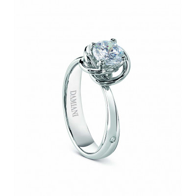 Anello solitario Bocciolo in oro bianco con diamante ct 0,30 G VS1